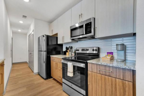 Dockside living in Clemson 2 bedroom Unique Amenities